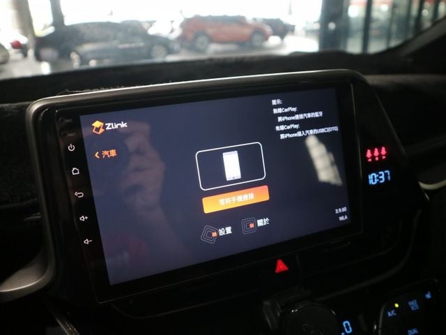 里程履約保證 小改款豪華版 雙色車頂 胎壓顯示 電動座椅 LED日行燈/頭燈/尾燈 盲點 ACC 車道偏離 導航 雙恆溫  第16張相片