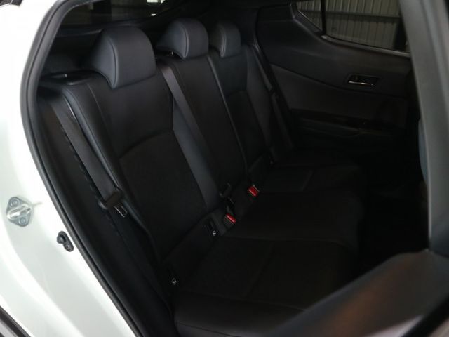 里程履約保證 小改款豪華版 雙色車頂 胎壓顯示 電動座椅 LED日行燈/頭燈/尾燈 盲點 ACC 車道偏離 導航 雙恆溫  第18張相片
