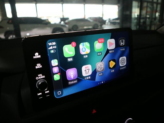 里程履約保證僅跑2萬 S版原廠保固 盲點 CARPLAY 雙電動座椅 電動尾門 無線充電 環景 換檔撥片 ACC 雙恆溫  第16張相片