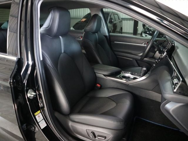 里程履約保證僅跑2萬 尊爵版 電動座椅 抬頭顯示器 CARPLAY 盲點 LED日行燈/頭燈/尾燈 行車紀錄器 倒車顯影  第19張相片