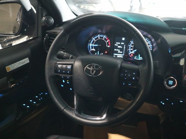 里程履約保證僅跑1萬 盲點 ACC 環景 CARPLAY 電動/通風座椅 胎壓偵測 陡坡緩降 導航 前後行車紀錄器 恆溫  第10張相片