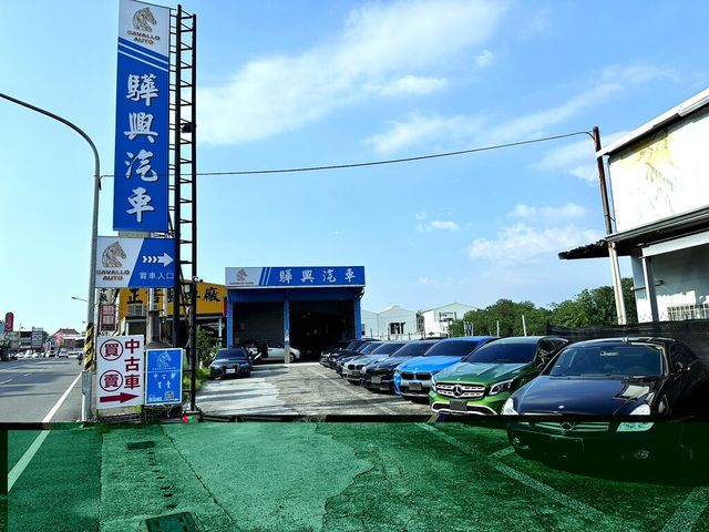 NISSAN日產 LIVINA  第4張相片