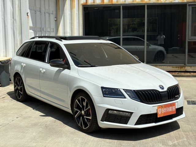 Skoda Octavia  第6張相片