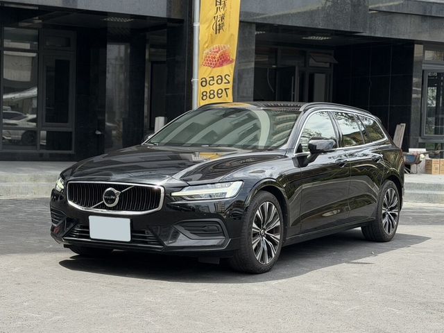 VOLVO富豪 V60  第1張相片
