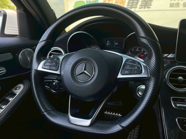 M-BENZ賓士 C300  第4張相片