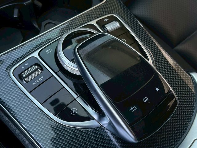 M-BENZ賓士 C300  第8張相片