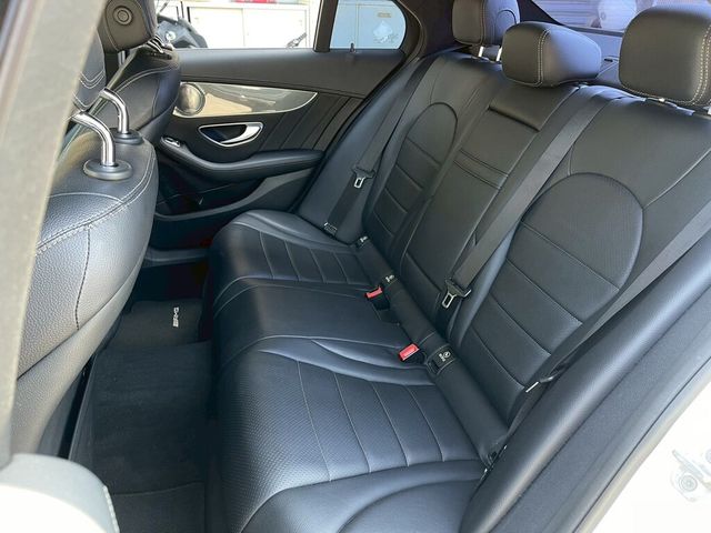 M-BENZ賓士 C300  第11張相片