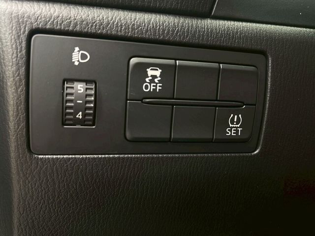 MAZDA馬自達 MAZDA 3  第10張相片