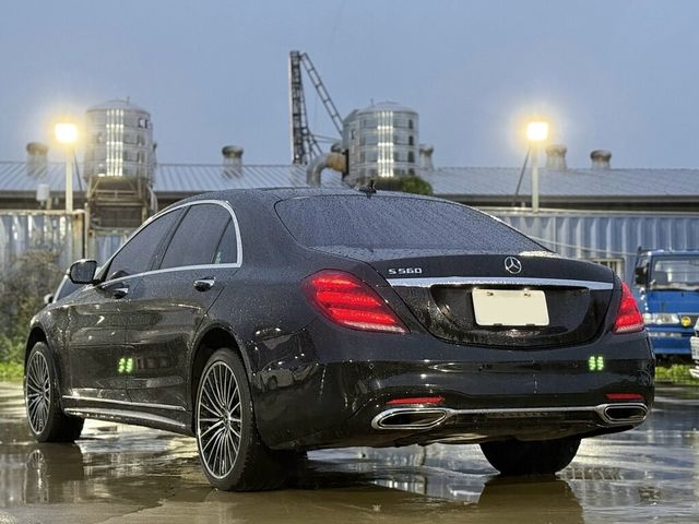 M-BENZ賓士 S560 L  第2張相片
