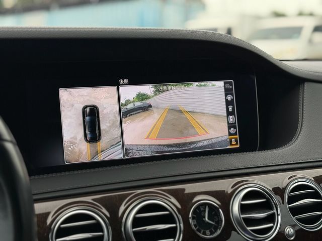 M-BENZ賓士 S560 L  第11張相片