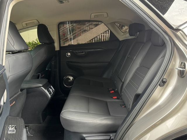 LEXUS凌志 NX200  第16張相片