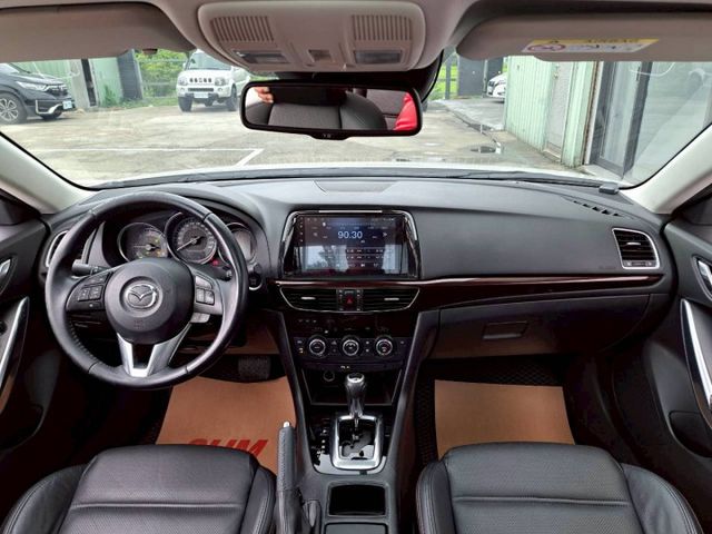 『實車實圖 實車實價』IK 雙電椅 天窗 GPS TV 頂級版配備齊全 一手車氣氛佳 品質保證 寶佳汽車歡迎您來電  第6張相片