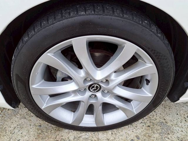 『實車實圖 實車實價』IK 雙電椅 天窗 GPS TV 頂級版配備齊全 一手車氣氛佳 品質保證 寶佳汽車歡迎您來電  第20張相片