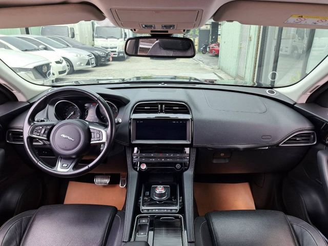 『實車實圖 實車實價』IK GPS TCS F1快撥 全景 王者風範首選 一手車氣氛佳 品質保證 寶佳汽車歡迎您來電  第6張相片