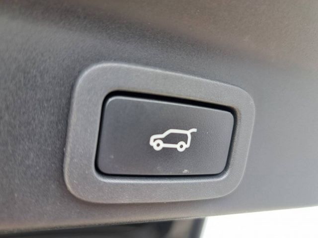 『實車實圖 實車實價』IK GPS TCS F1快撥 全景 王者風範首選 一手車氣氛佳 品質保證 寶佳汽車歡迎您來電  第14張相片