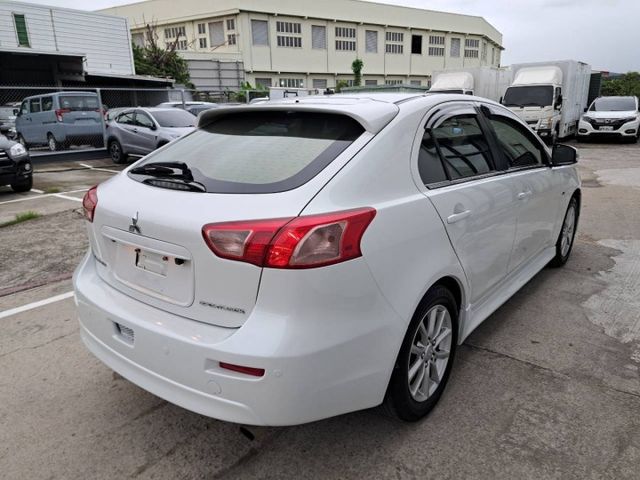 『實車實圖 實車實價』IK F1快撥 GPS TCS TPMS豪華版配備齊全 一手車氣氛佳 品質保證 寶佳汽車歡迎您來電  第18張相片