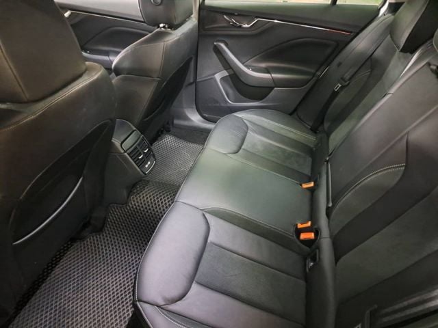 『實車實圖 實車實價』IK ACC LWDS TCS TPMS菁英版配備齊全 一手車氣氛佳 品質保證 寶佳汽車歡迎您來電  第5張相片