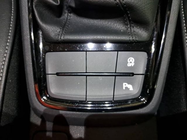 『實車實圖 實車實價』IK ACC LWDS TCS TPMS菁英版配備齊全 一手車氣氛佳 品質保證 寶佳汽車歡迎您來電  第14張相片