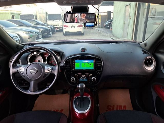 『實車實圖 實車實價』IK GPS TV TCS TPMS 英倫版配備齊全 一手車氣氛佳 品質保證 寶佳汽車歡迎您來電  第6張相片