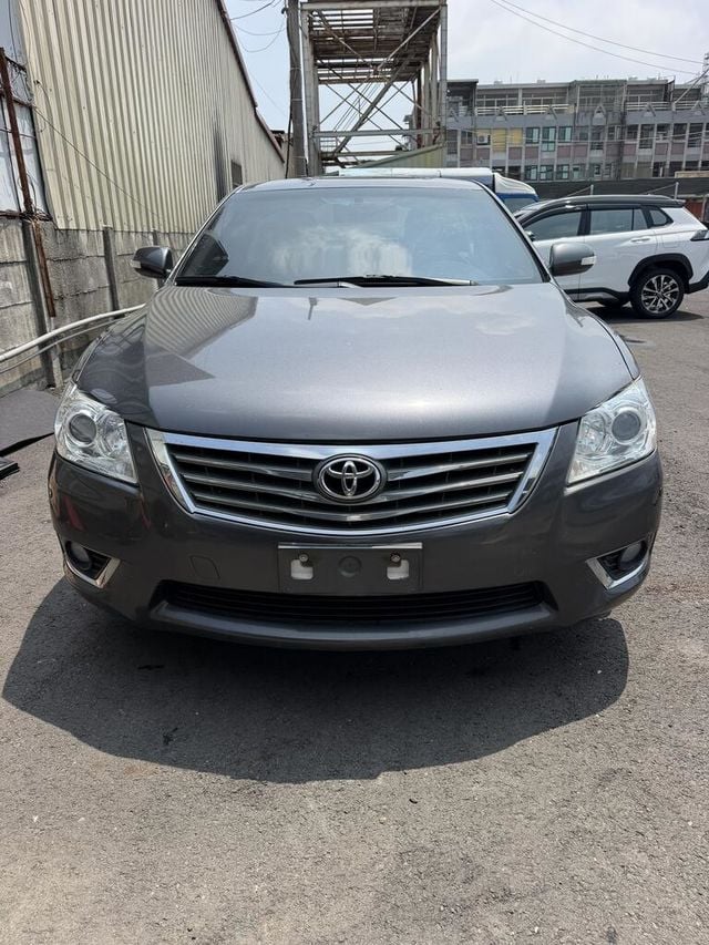 TOYOTA豐田 CAMRY  第3張相片