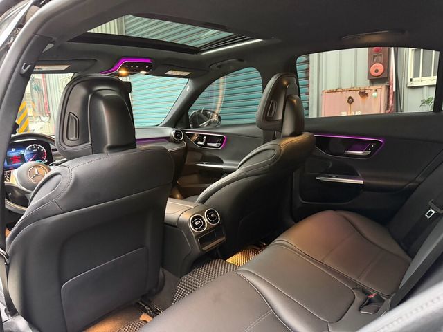 M-BENZ賓士 C300  第4張相片