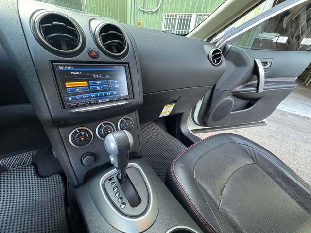Nissan Rogue  第2張相片