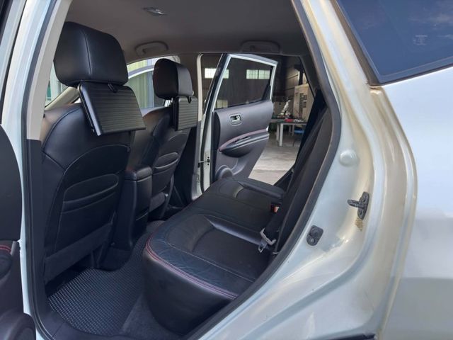 Nissan Rogue  第9張相片
