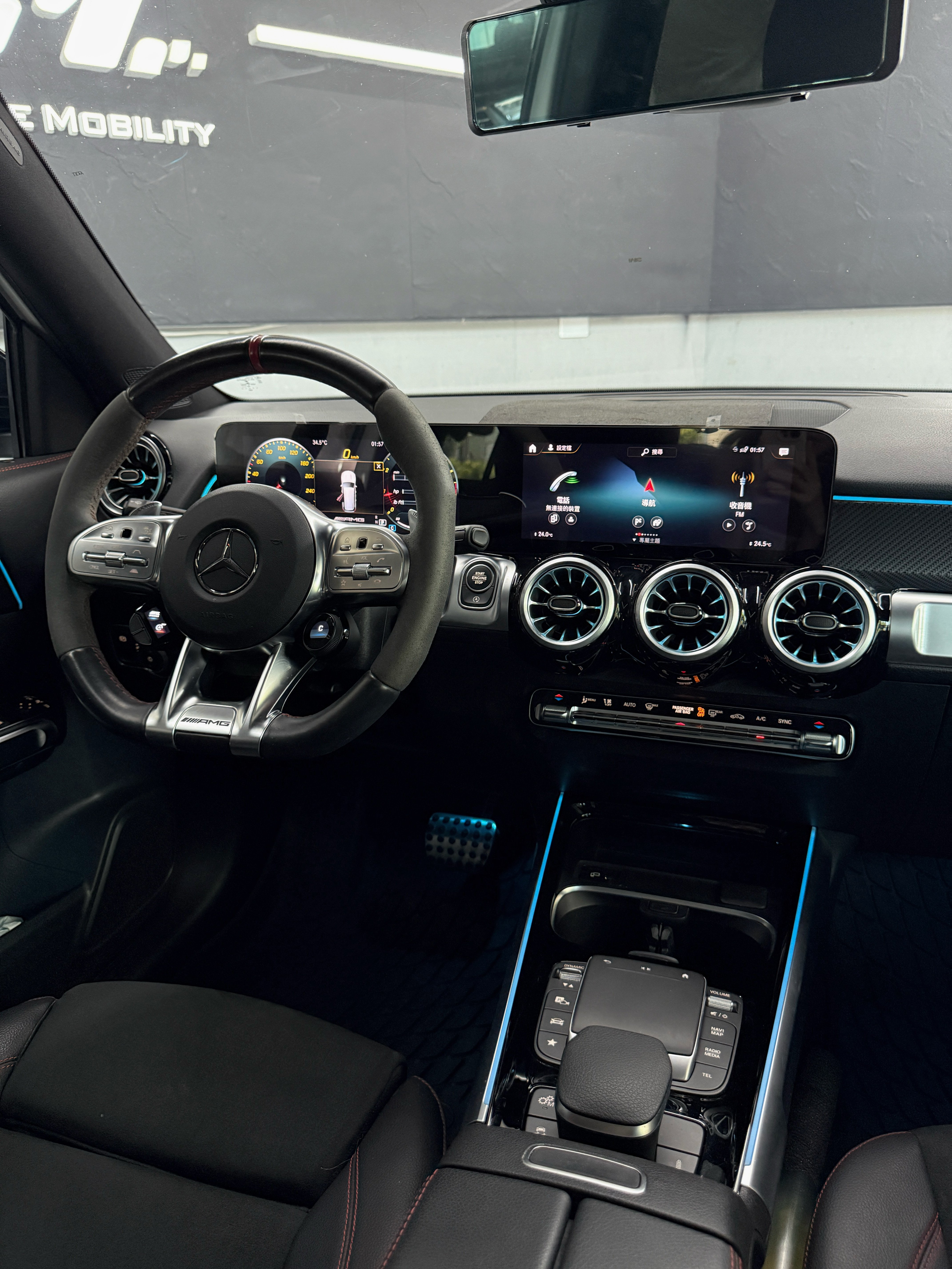 2021 Benz GLB35 4MATIC  第12張相片