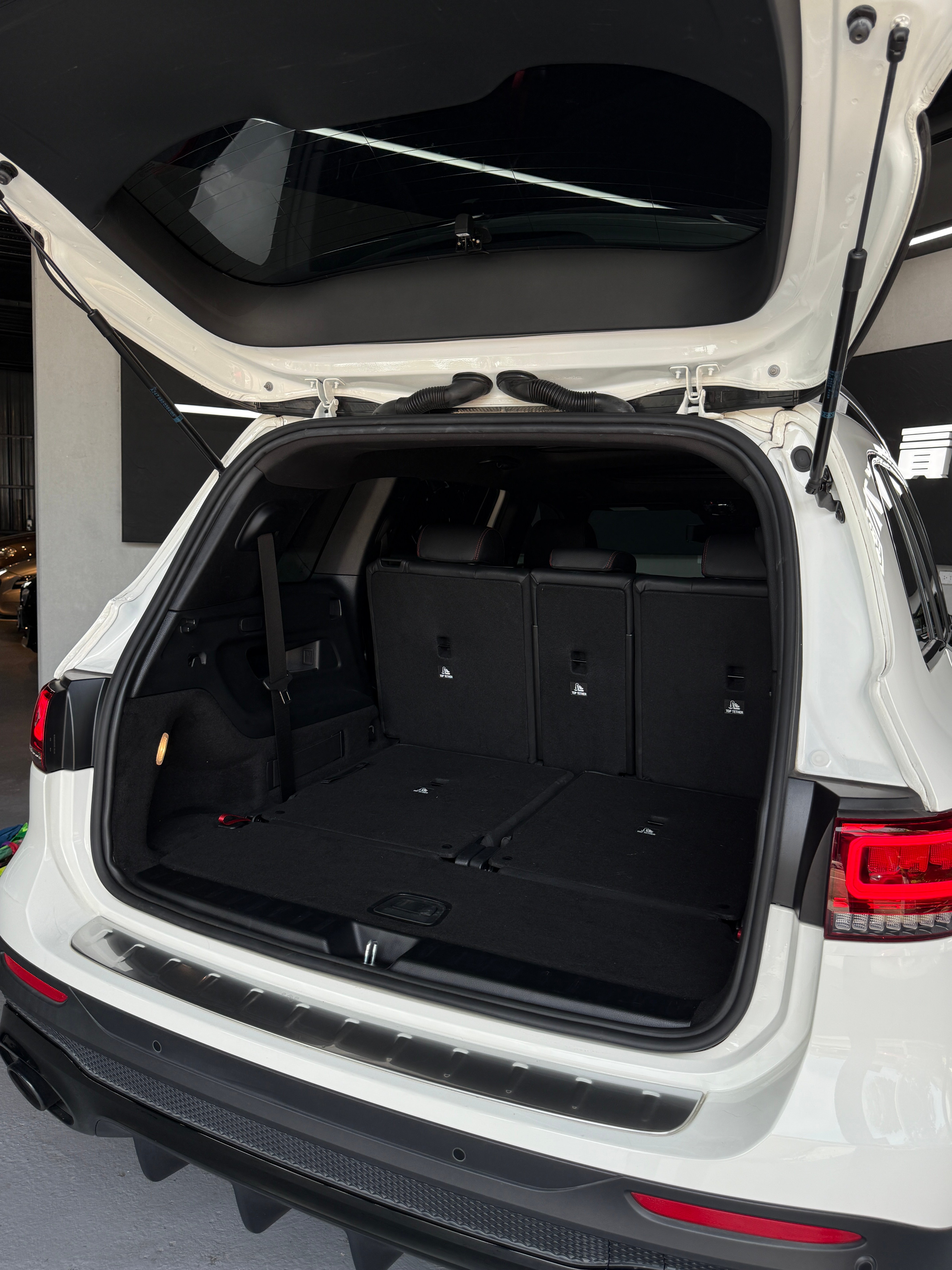 2021 Benz GLB35 4MATIC  第15張相片