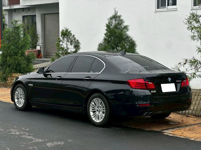 2015 BMW 520i 有興趣歡迎來聊聊 來電詢問更優惠  第2張相片