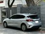 2024 Ford Focus 5D X｜灰色準新車｜里程僅 1.3 萬｜安全配備滿載｜63.8 萬  第2張縮圖