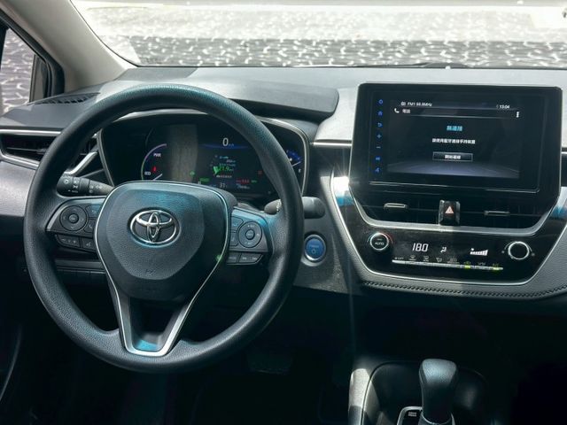 2023 Toyota Altis Z版 油電尊爵｜灰色｜省油保值．主動安全齊全｜56.8 萬  第3張相片