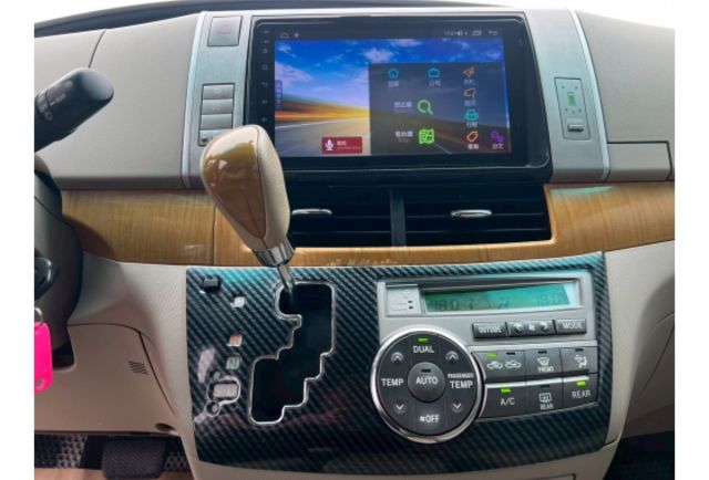 2007年Previa 2.4 七人座  第14張相片