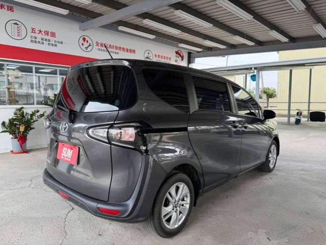 IKEY免鑰匙.巡跡防滑.自動緊急剎車系統.車道偏離警示系統  第2張相片