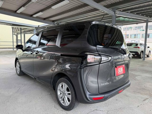 IKEY免鑰匙.巡跡防滑.自動緊急剎車系統.車道偏離警示系統  第4張相片