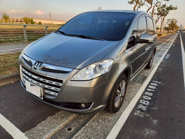 7MPV 七人座 舒適大空間 I-KEY免鑰匙 一鍵啟動 恆溫空調 定速系統 安卓導航主機 倒車顯影  第1張相片