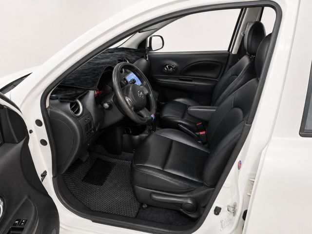 NISSAN NEW MARCH 五門小車 I-KEY免鑰匙 一鍵啟動 LED頭燈 安卓導航主機 360環景 恆溫空調  第7張相片