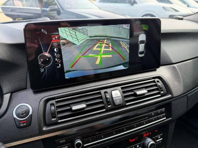 BMW寶馬 520D  第9張相片
