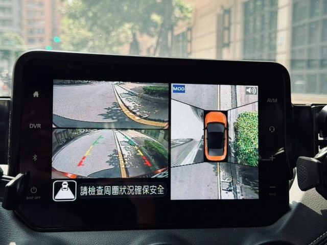 2022 Nissan Sentra 1.6尊爵智駕版  第9張相片