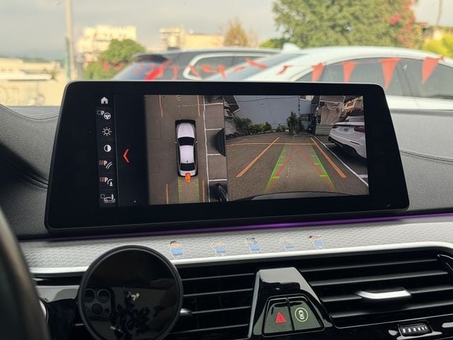 BMW寶馬 550I  第6張相片