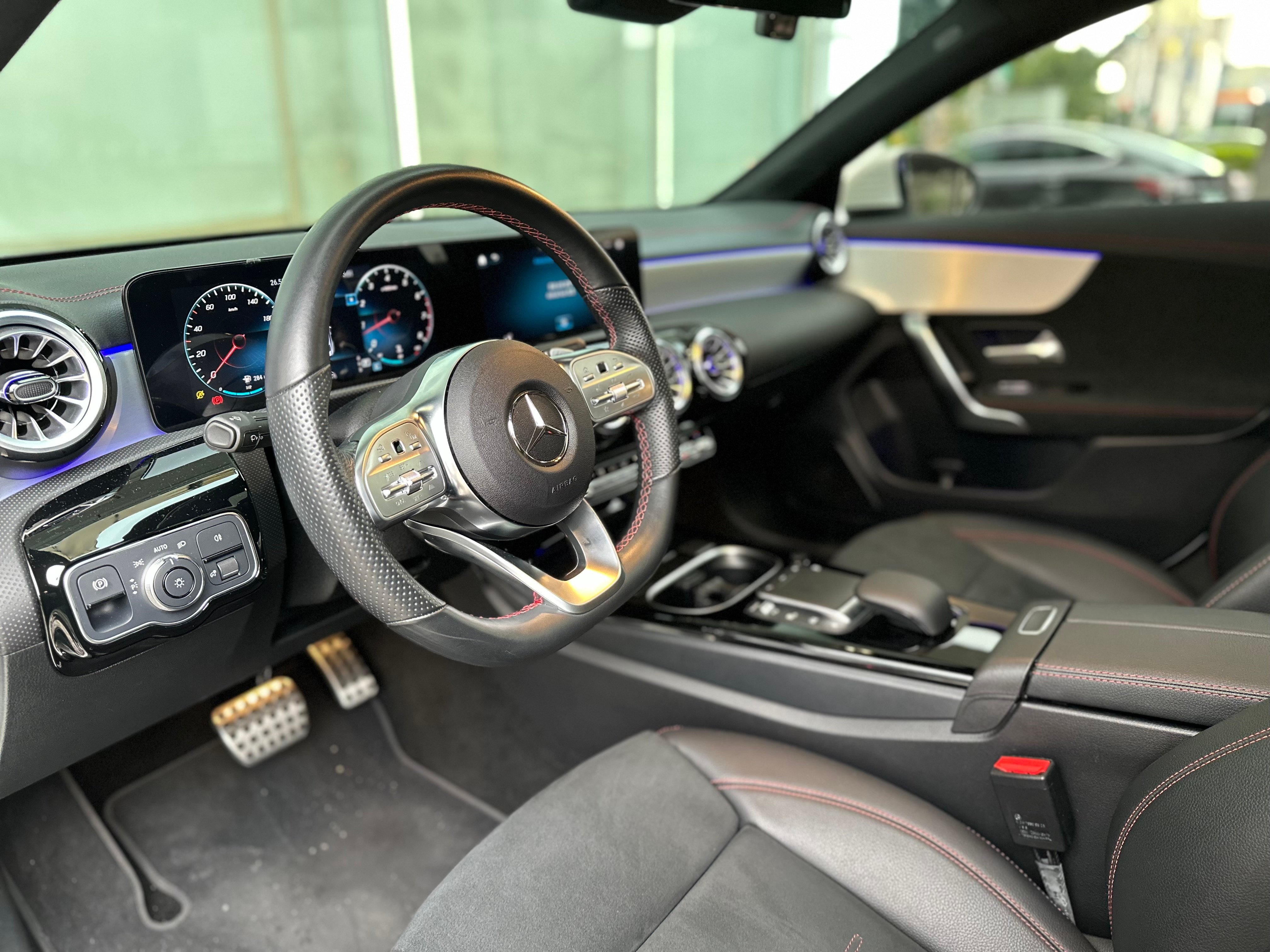 2022 BENZ CLA250 AMG 總代理/原鈑件/里程僅跑一萬五/原廠保養  第5張相片