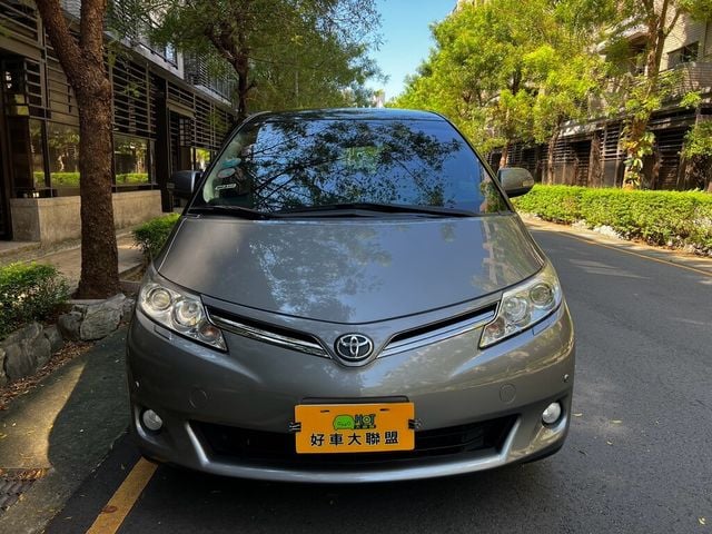 TOYOTA豐田 PREVIA  第3張相片
