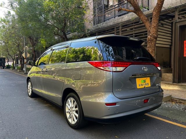 TOYOTA豐田 PREVIA  第6張相片