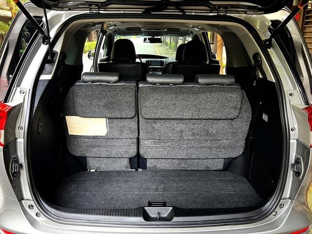 TOYOTA豐田 PREVIA  第13張相片