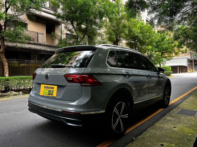 VOLKSWAGEN福斯 TIGUAN  第2張相片