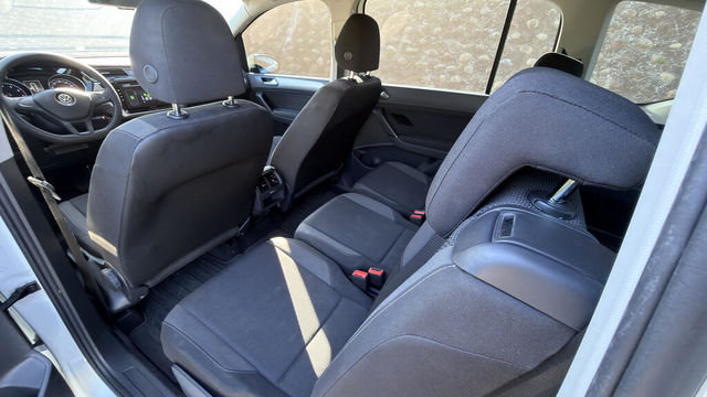 VOLKSWAGEN福斯 TOURAN  第9張相片