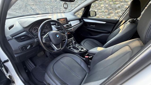 BMW寶馬 218I  第6張相片