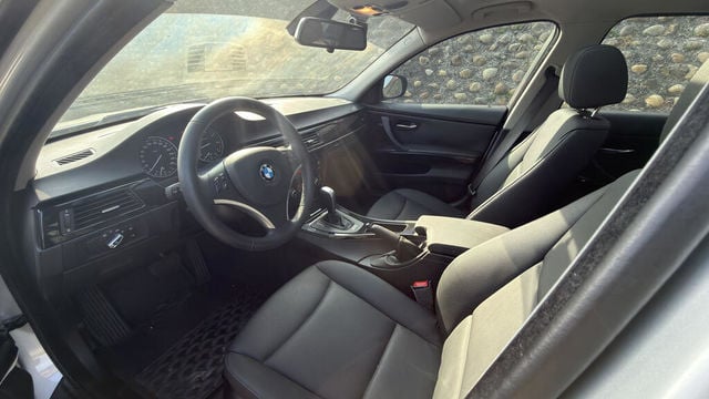 BMW寶馬 320I LCI  第5張相片