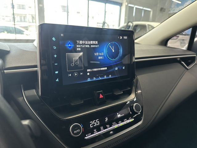 TOYOTA豐田 ALTIS  第5張相片