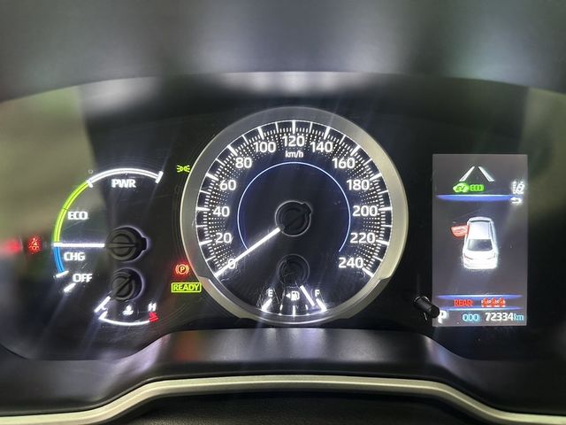 TOYOTA豐田 ALTIS  第6張相片